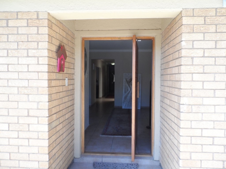 4 Bedroom Property for Sale in Royldene Northern Cape